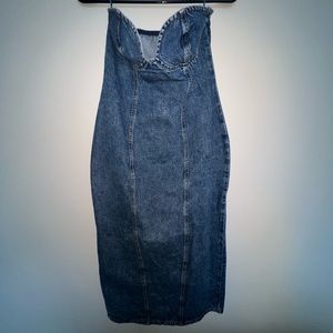 Lioness midi denim dress.